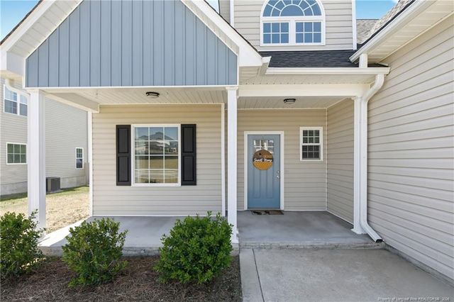 2121 Stonewash Drive, Fayetteville, NC 28306