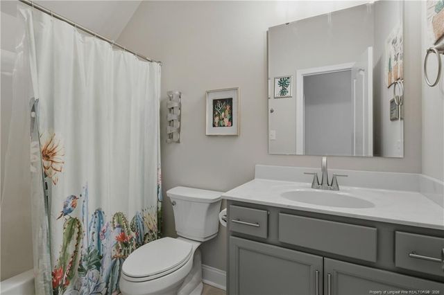 2121 Stonewash Drive, Fayetteville, NC 28306