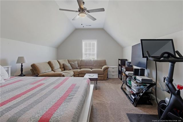 2121 Stonewash Drive, Fayetteville, NC 28306