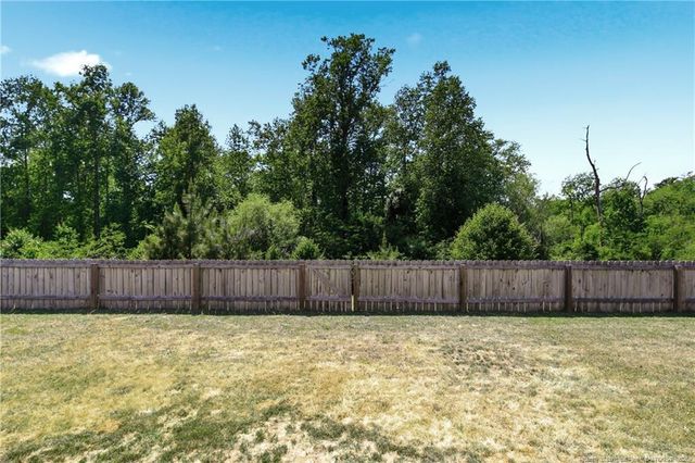 2121 Stonewash Drive, Fayetteville, NC 28306