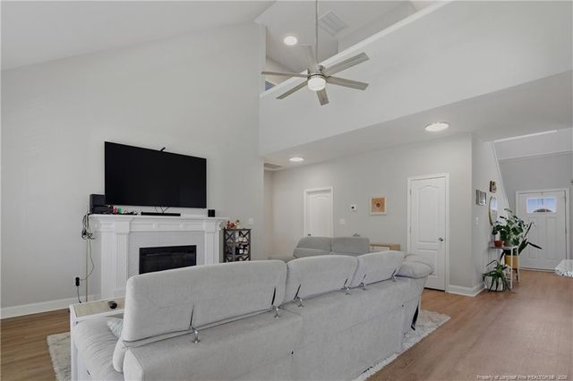 2121 Stonewash Drive, Fayetteville, NC 28306