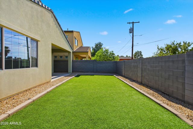 2338 W SIERRA VISTA Drive, Phoenix, AZ 85015