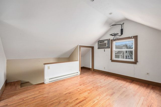 265 N Monroe Street, South Wilmington, IL 60474