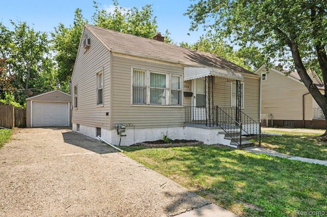 7516 Fisher Avenue, Warren, MI 48091
