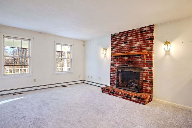 165 Bungy Road, Scituate, RI 02857