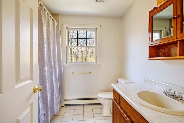 165 Bungy Road, Scituate, RI 02857