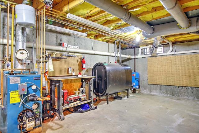 165 Bungy Road, Scituate, RI 02857