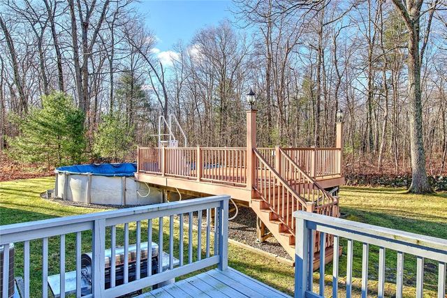 165 Bungy Road, Scituate, RI 02857