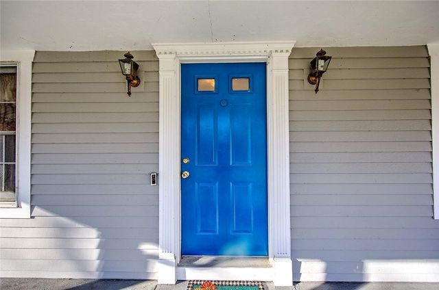 165 Bungy Road, Scituate, RI 02857