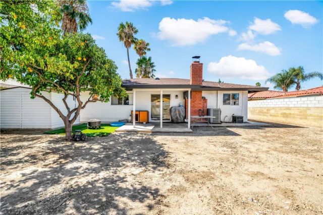 594 Montebello Place, Hemet, CA 92543