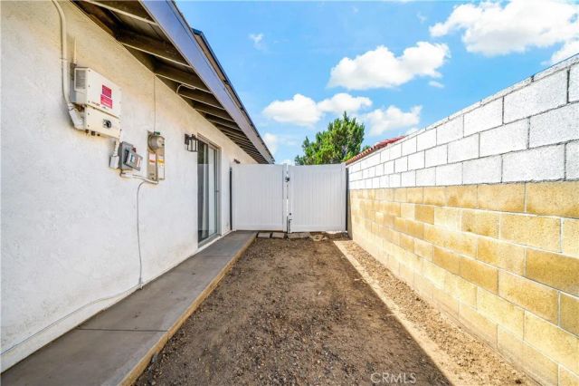 594 Montebello Place, Hemet, CA 92543