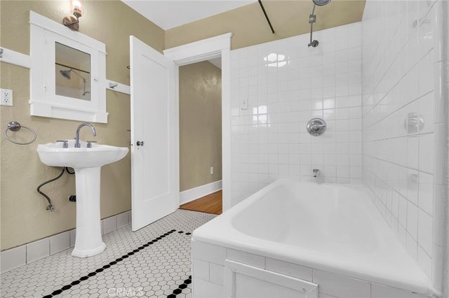 221 Belmont, Long Beach, CA 90803