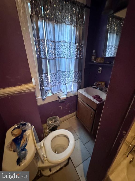 Image 18 of property listing at 741 N FULTON AVE, Baltimore, MD 21217