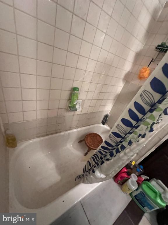 Image 26 of property listing at 741 N FULTON AVE, Baltimore, MD 21217