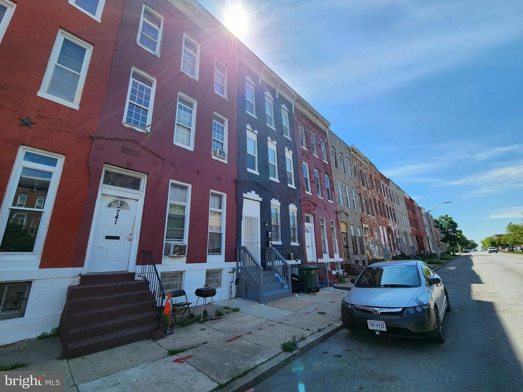 Image 3 of property listing at 741 N FULTON AVE, Baltimore, MD 21217