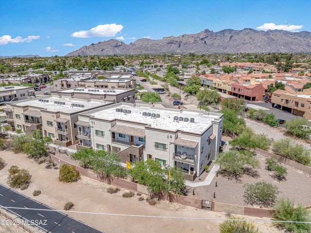 2042 E River Rd Unit 204, Tucson, AZ 85718