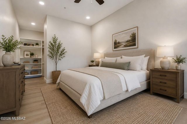2042 E River Rd Unit 204, Tucson, AZ 85718