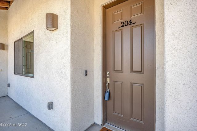 2042 E River Rd Unit 204, Tucson, AZ 85718