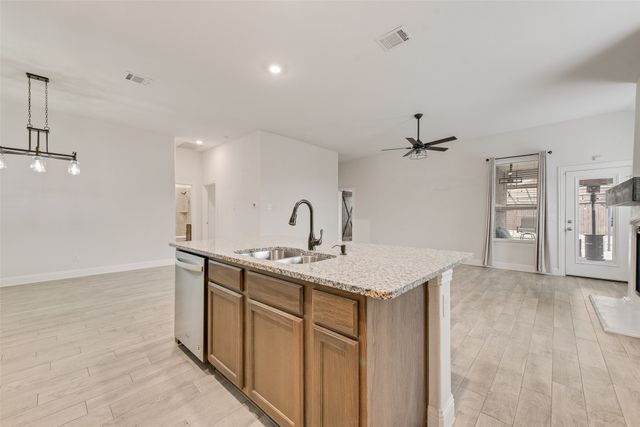 4009 Clearline Drive, Forney, TX 75126