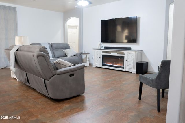 16062 W Tohono Drive, Goodyear, AZ 85338