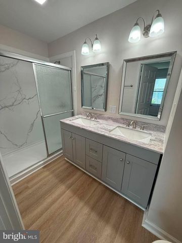 29 TAOS CIR, Middle River, MD 21220