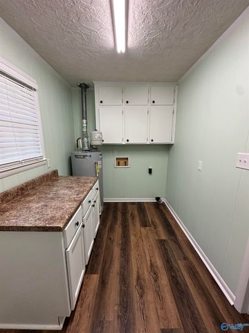 711 Nuckolls Street, Gadsden, AL 35903