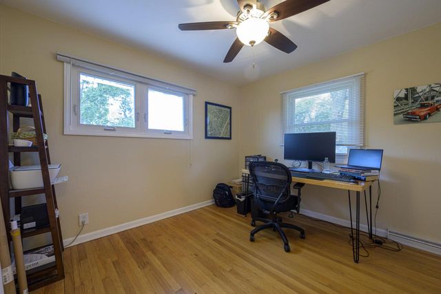 W262S3250 Ridge ROAD, Waukesha, WI 53189