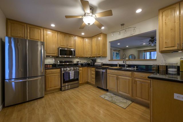 W262S3250 Ridge ROAD, Waukesha, WI 53189