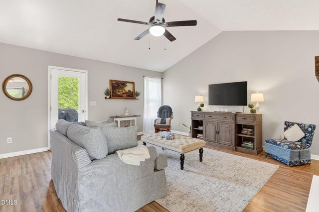 1101 Live Oak Road, Coats, NC 27521