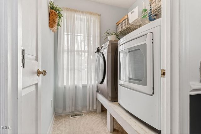 1101 Live Oak Road, Coats, NC 27521