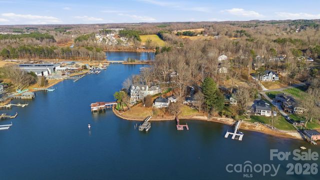 122 Lily Pad Loop, Troutman, NC 28166