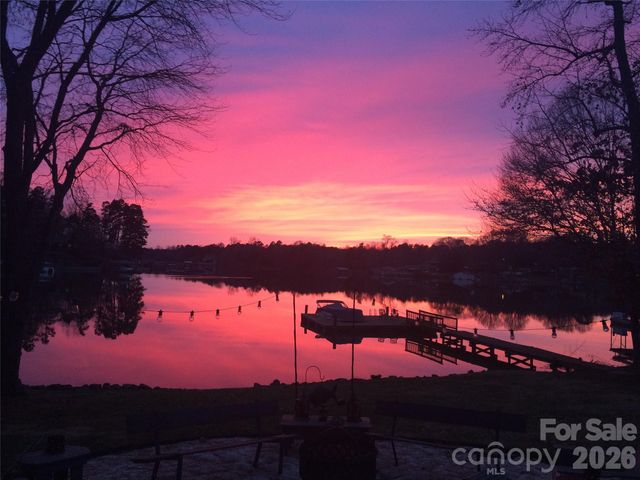 122 Lily Pad Loop, Troutman, NC 28166