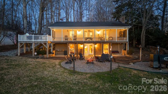 122 Lily Pad Loop, Troutman, NC 28166
