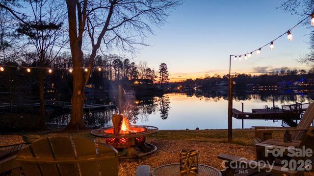 122 Lily Pad Loop, Troutman, NC 28166