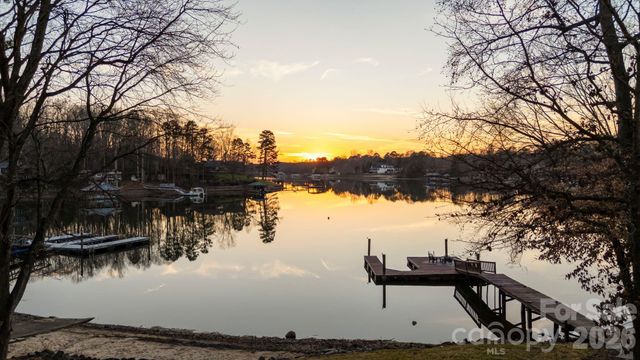 122 Lily Pad Loop, Troutman, NC 28166