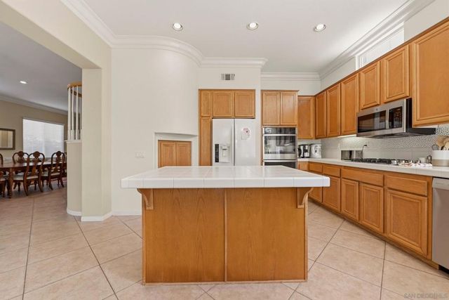 4545 Vereda Mar De Ponderosa, San Diego, CA 92130