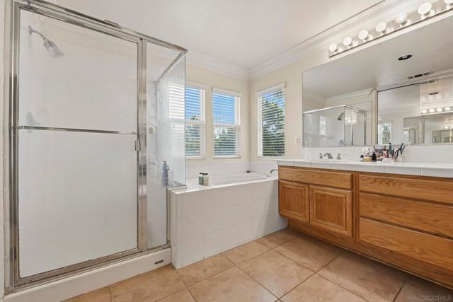 4545 Vereda Mar De Ponderosa, San Diego, CA 92130