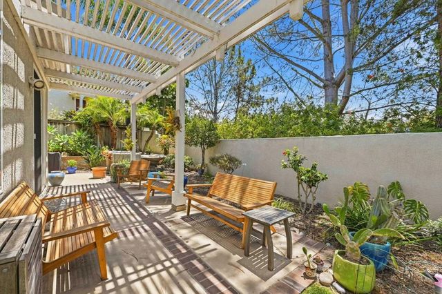 4545 Vereda Mar De Ponderosa, San Diego, CA 92130