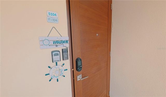 400 COND. HAUDIMAR BEACH APARTMENTS, EDIF. F F104, Isabela, PR 00662
