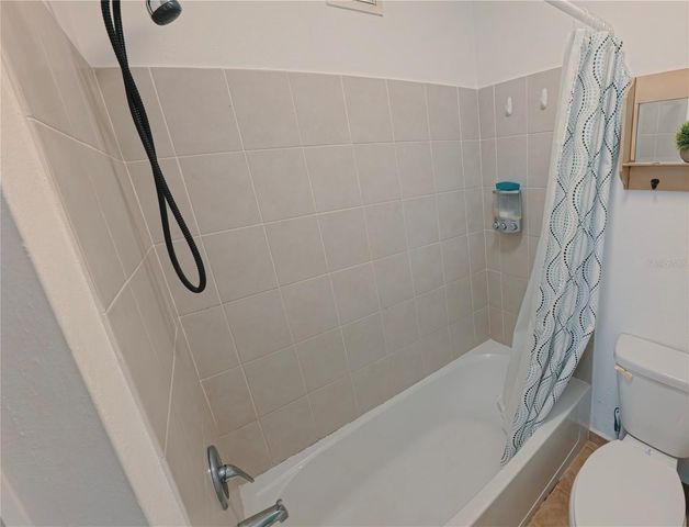 400 COND. HAUDIMAR BEACH APARTMENTS, EDIF. F F104, Isabela, PR 00662