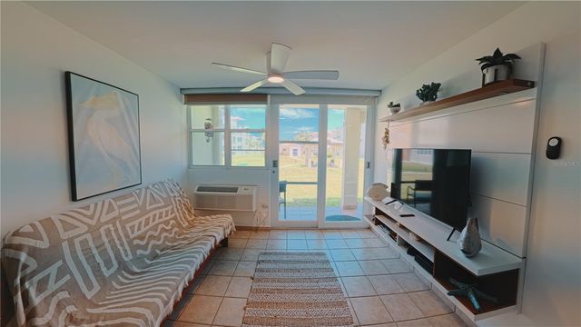 400 COND. HAUDIMAR BEACH APARTMENTS, EDIF. F F104, Isabela, PR 00662