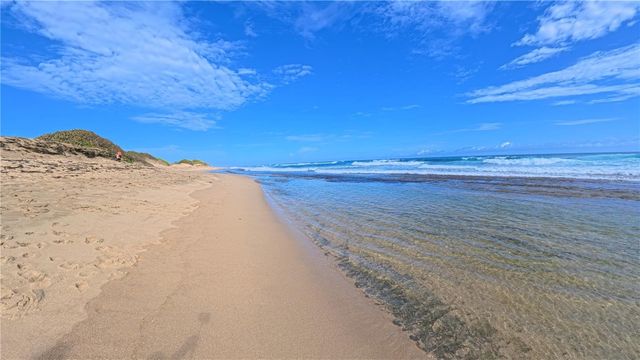 400 COND. HAUDIMAR BEACH APARTMENTS, EDIF. F F104, Isabela, PR 00662