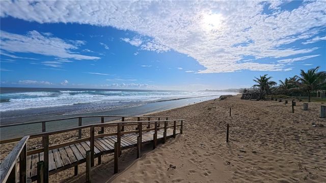 400 COND. HAUDIMAR BEACH APARTMENTS, EDIF. F F104, Isabela, PR 00662