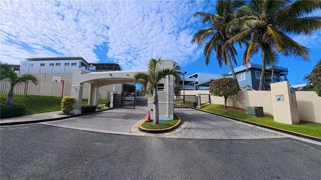 400 COND. HAUDIMAR BEACH APARTMENTS, EDIF. F F104, Isabela, PR 00662