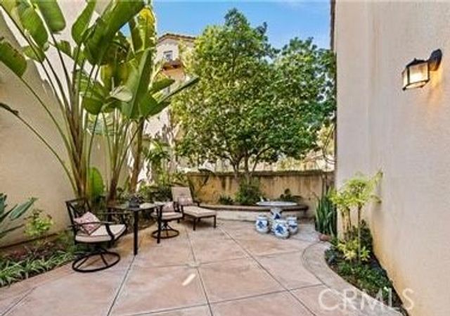 317 Tall Oak, Irvine, CA 92603