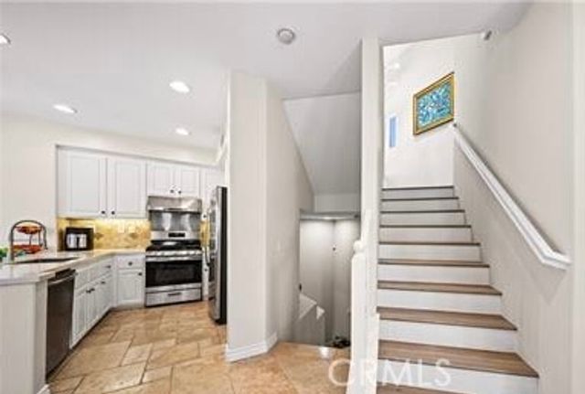 317 Tall Oak, Irvine, CA 92603
