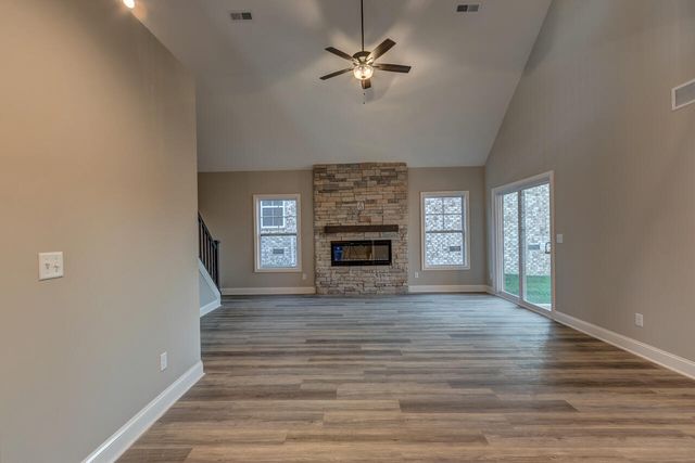 101 Rocky Creek Road, Georgetown, KY 40324