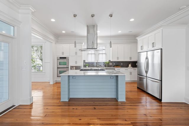 882 Tupelo Bay Drive, Mount Pleasant, SC 29464