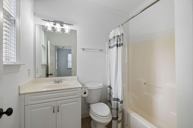 882 Tupelo Bay Drive, Mount Pleasant, SC 29464