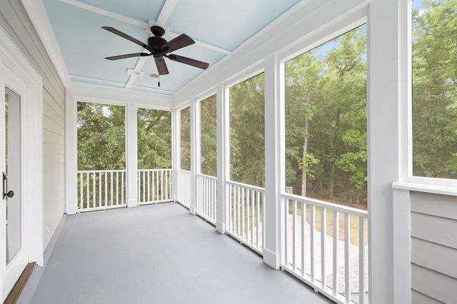 882 Tupelo Bay Drive, Mount Pleasant, SC 29464